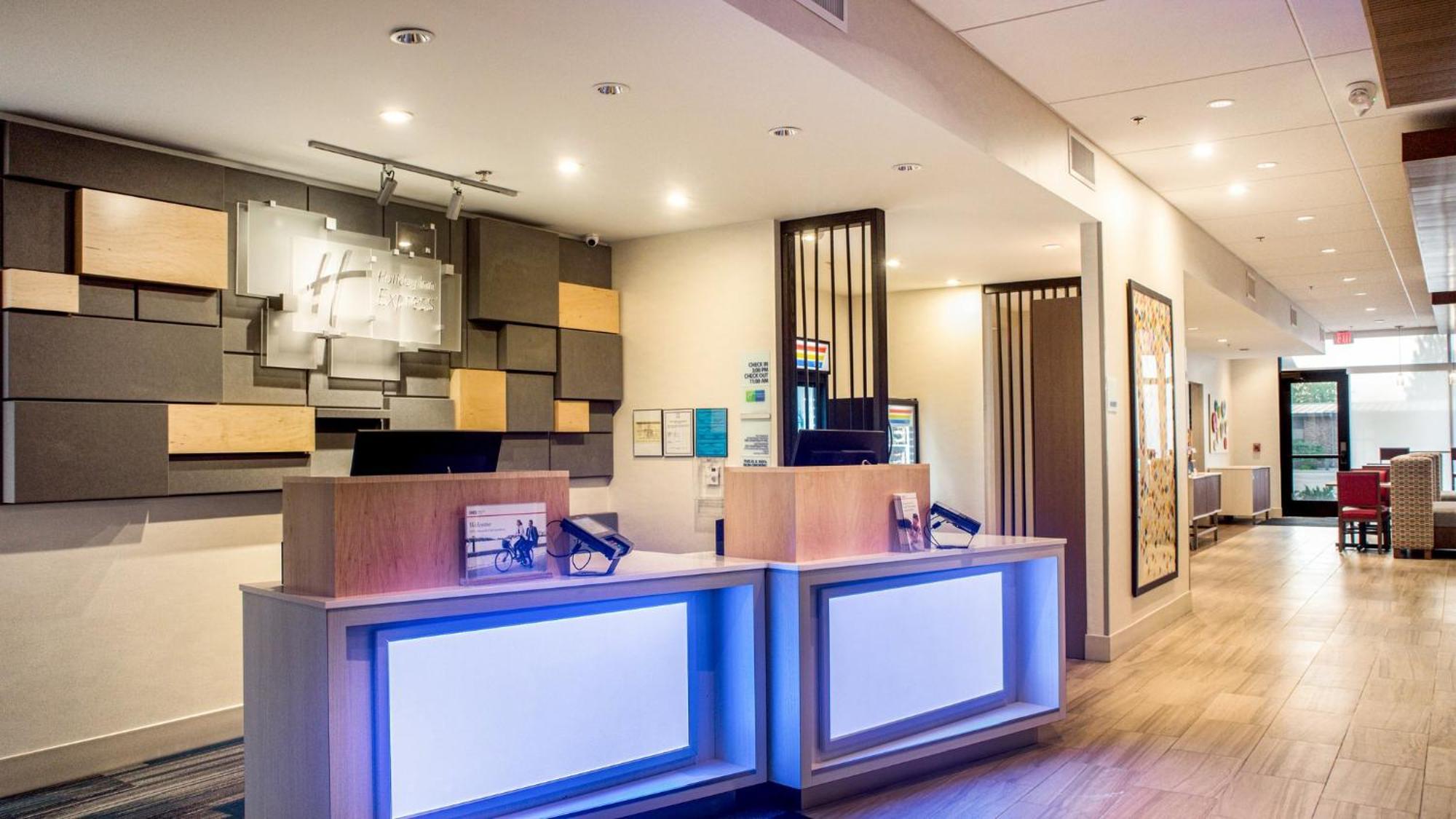 Holiday Inn Express & Suites Racine By Ihg Exteriör bild