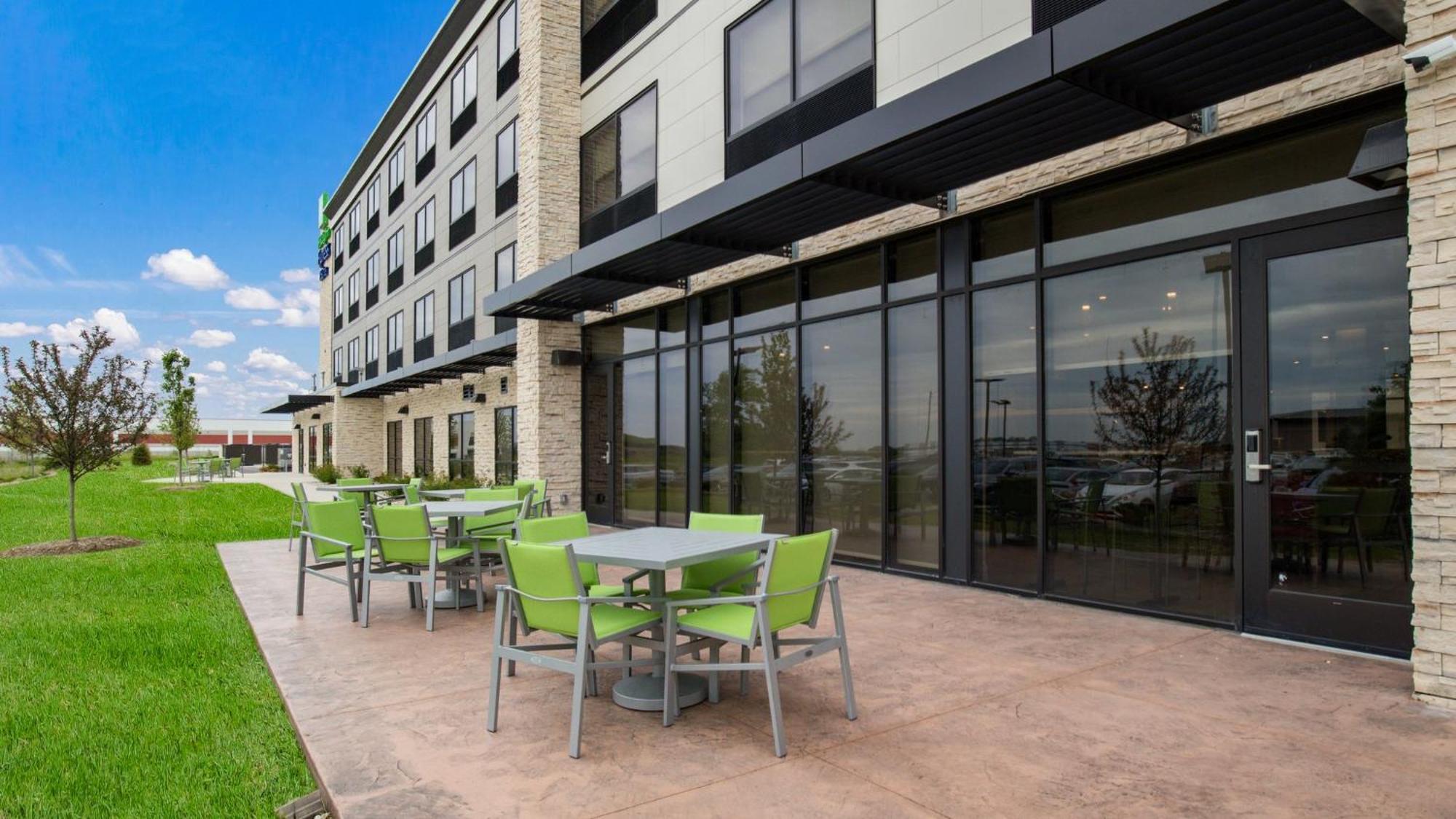 Holiday Inn Express & Suites Racine By Ihg Exteriör bild