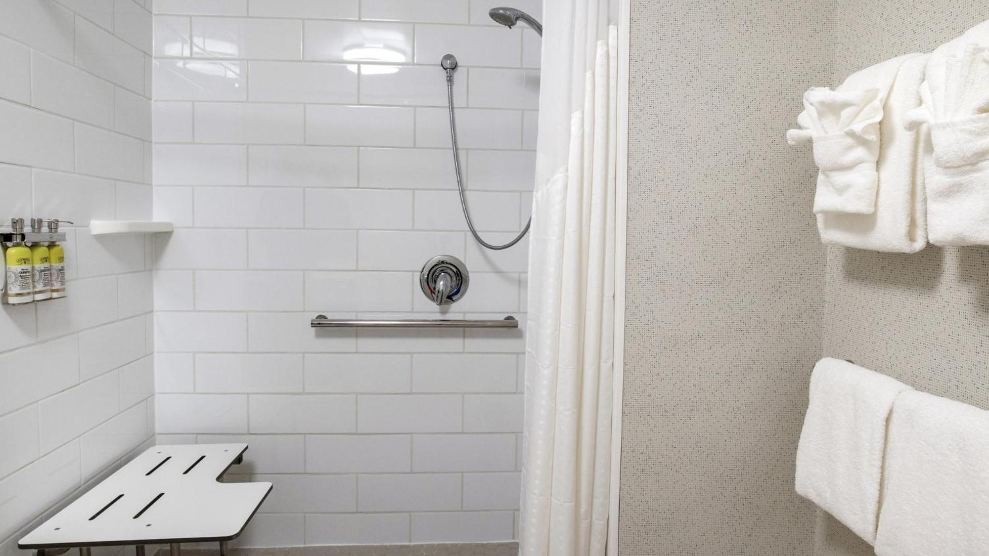 Holiday Inn Express & Suites Racine By Ihg Exteriör bild